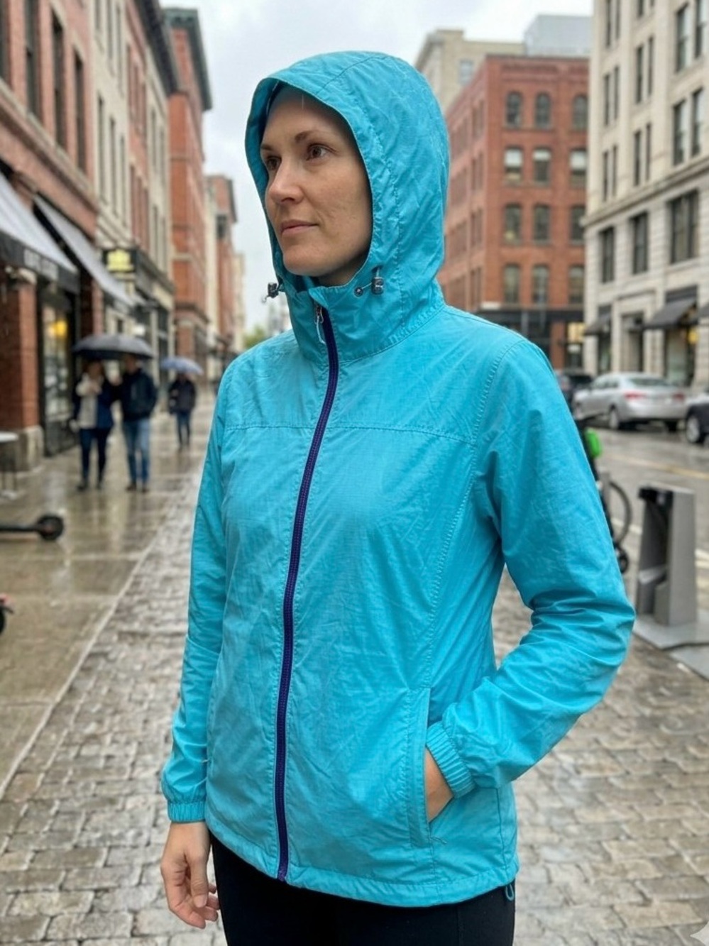 Eddie Bauer Women's Rainfoil Ripstop Hooded Jacket Blue Size Large-Spring 2015